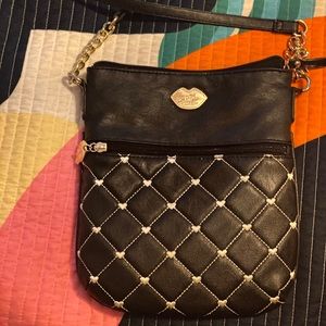 Betsey Jhonson crossbody purse💕